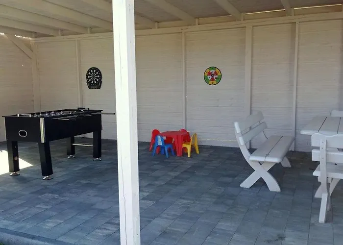 Σπίτι διακοπών Mit Terrasse By Interhome Bobolin